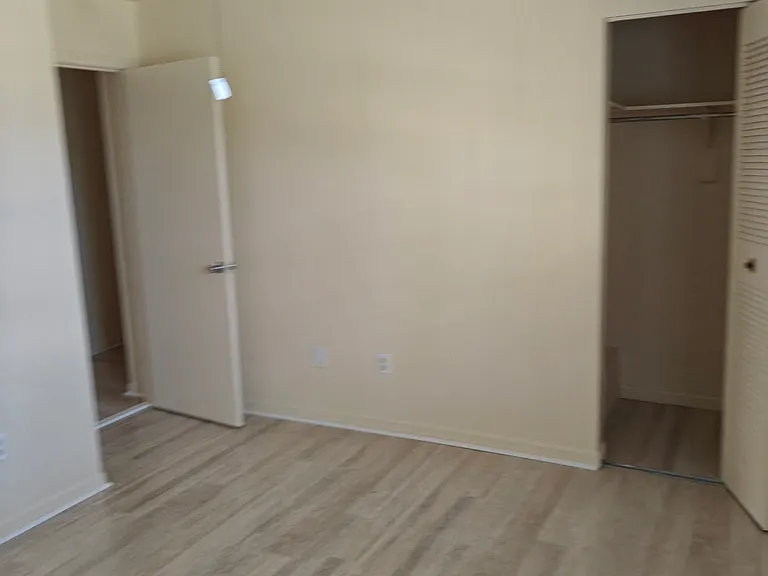 8816 Hunter Ridge Dr — Photo 9