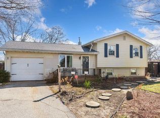 54460 Bittersweet Rd, Mishawaka, IN 46545