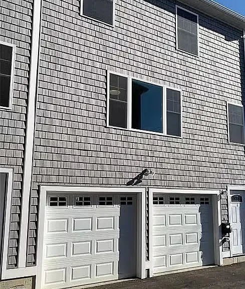 565 Bishop Ave — Photo 3