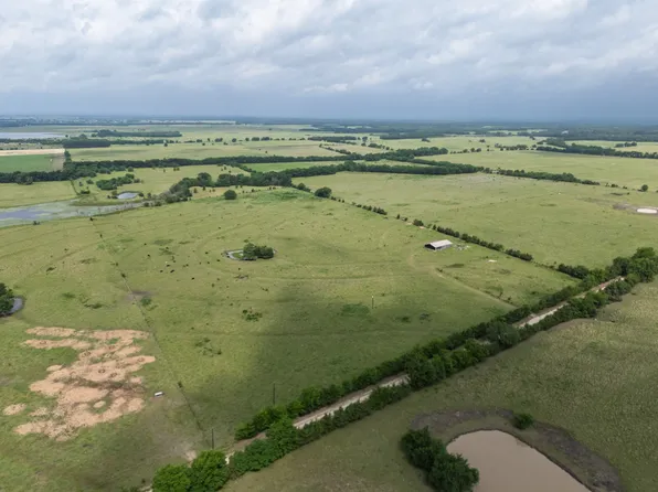 County Road 3255, Clarksville, TX 75426