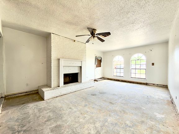 5th image of 113 Rhett Pl