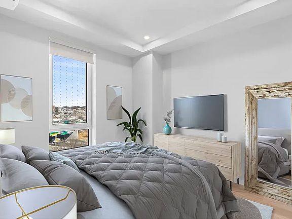 3rd image of 13277 Metropolitan Ave #7Y