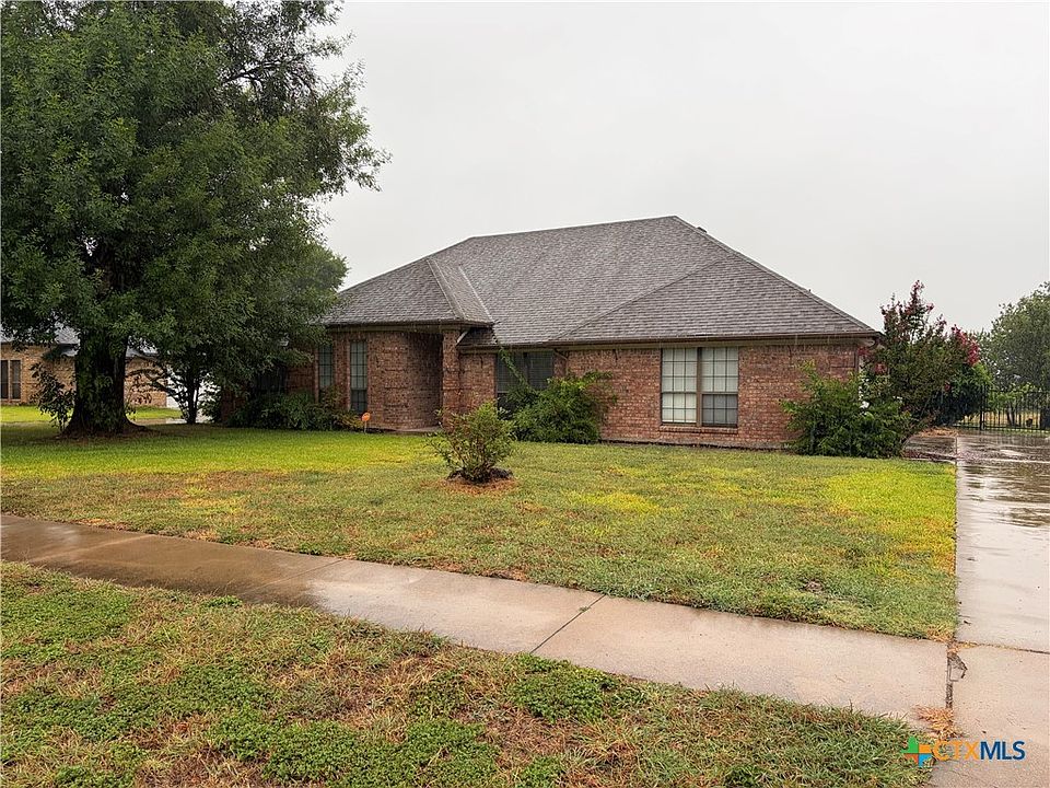 1st image of 1413 S Roy Reynolds Dr