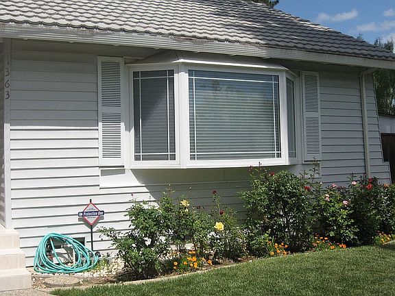 Living Room Bay Window