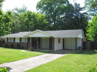 1233 Rosewood Dr, Columbus, GA 31907