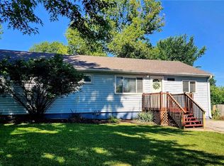 17604 Montgall Dr, Belton, MO 64012