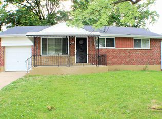 9307 Melanie Dr, Saint Louis, MO 63137