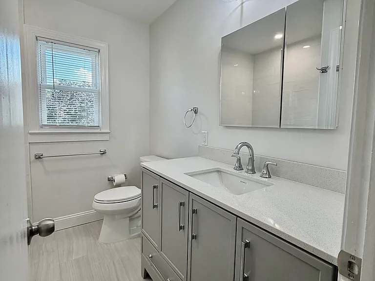146 Schley St #2 — Photo 11
