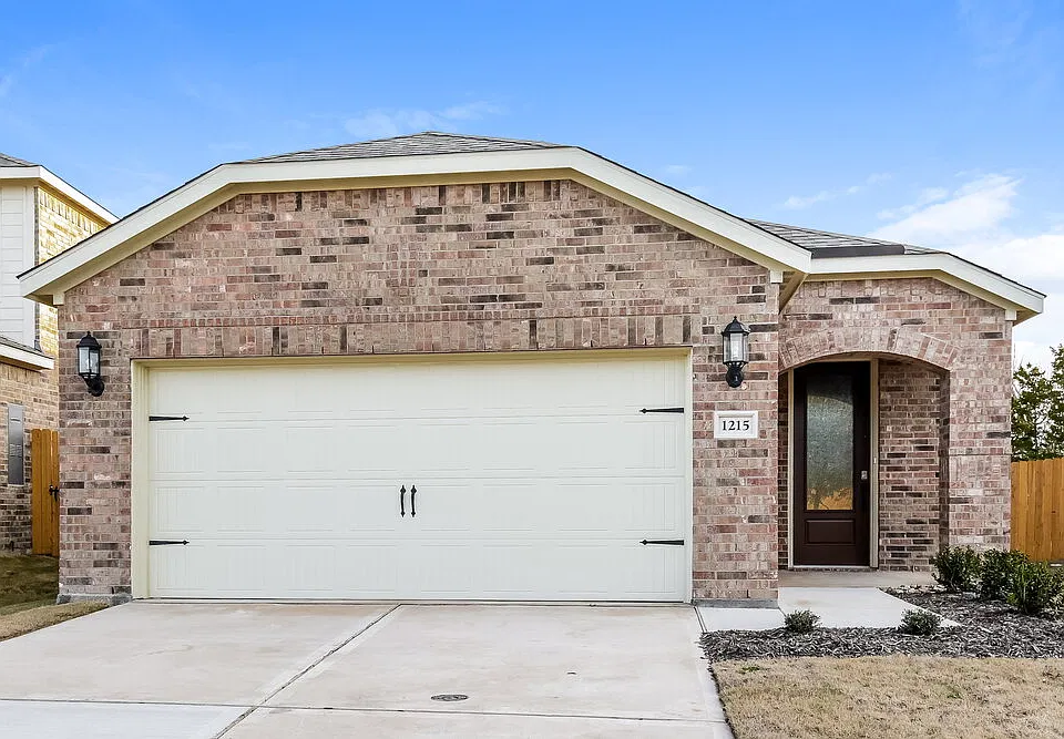 1215 Butler Ave