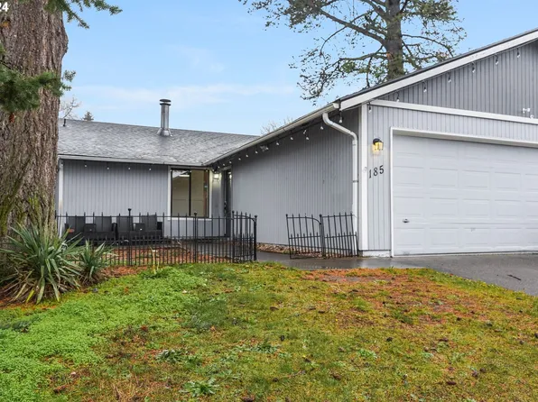 185 NE 165th Ave, Portland, OR 97230