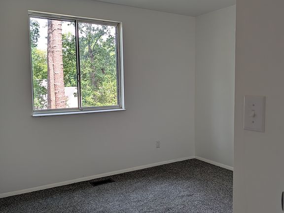 5th image of 507 Lancelot Dr