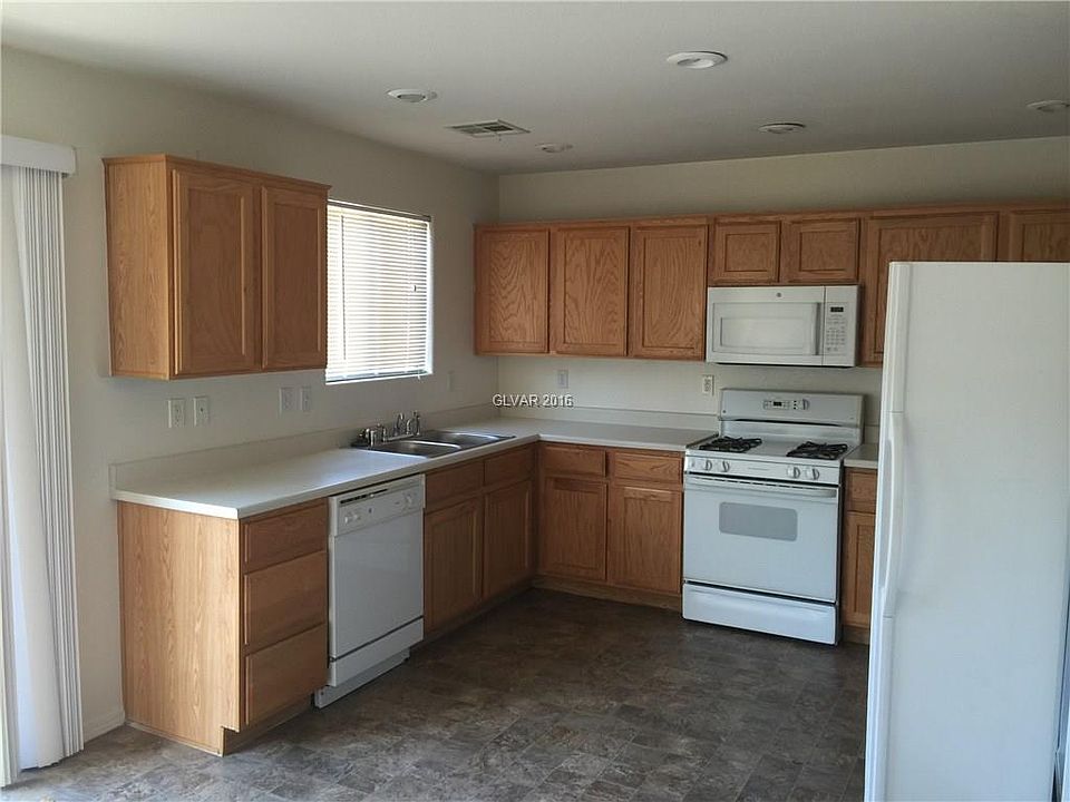 2nd image of 5834 Rose Tiara Dr #0
