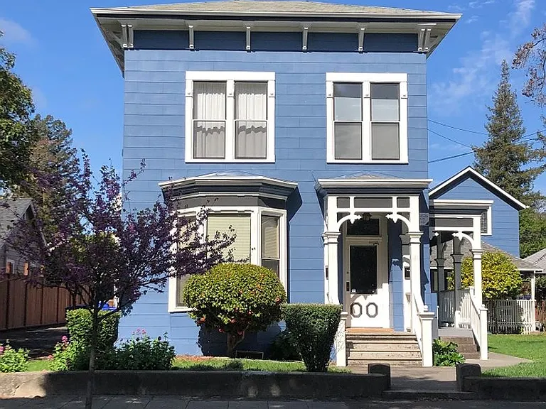 431-441 Randolph St — Photo 12