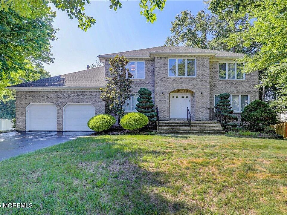 1st image of 25 Ryan Rd