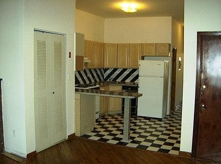 3rd image of 153 14th St APT 7