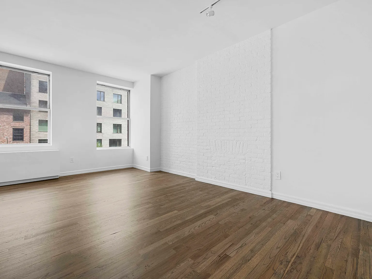 350 West 14th Street — Photo 4
