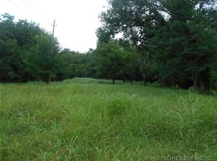 718 S State St, Wagoner, OK 74467