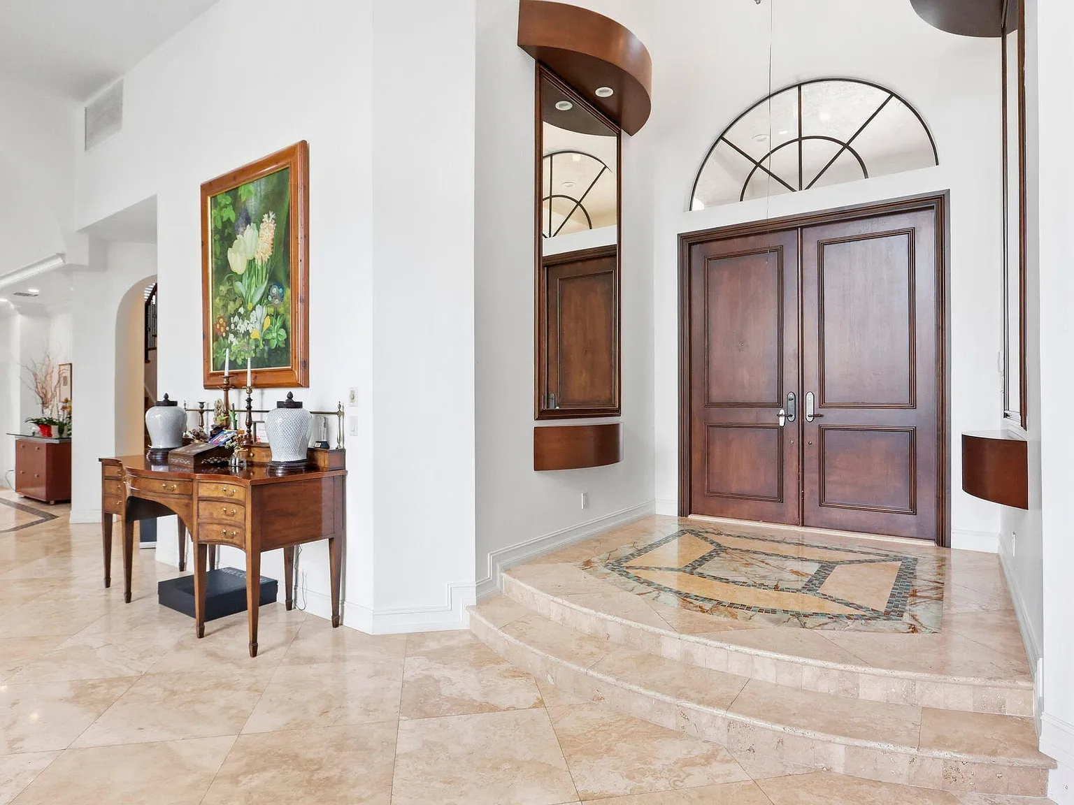 4 bed, 6.0 bath, 4282 sqft, $15,000 — Photo 3