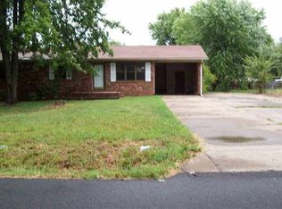 2160 Lane Rd, Paducah, KY 42003