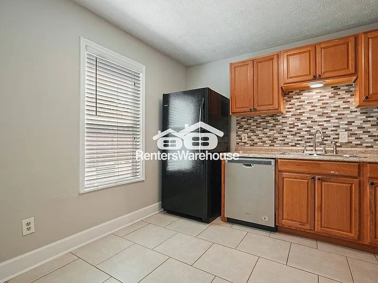 1822 Cumberland Valley Pl SE — Photo 7