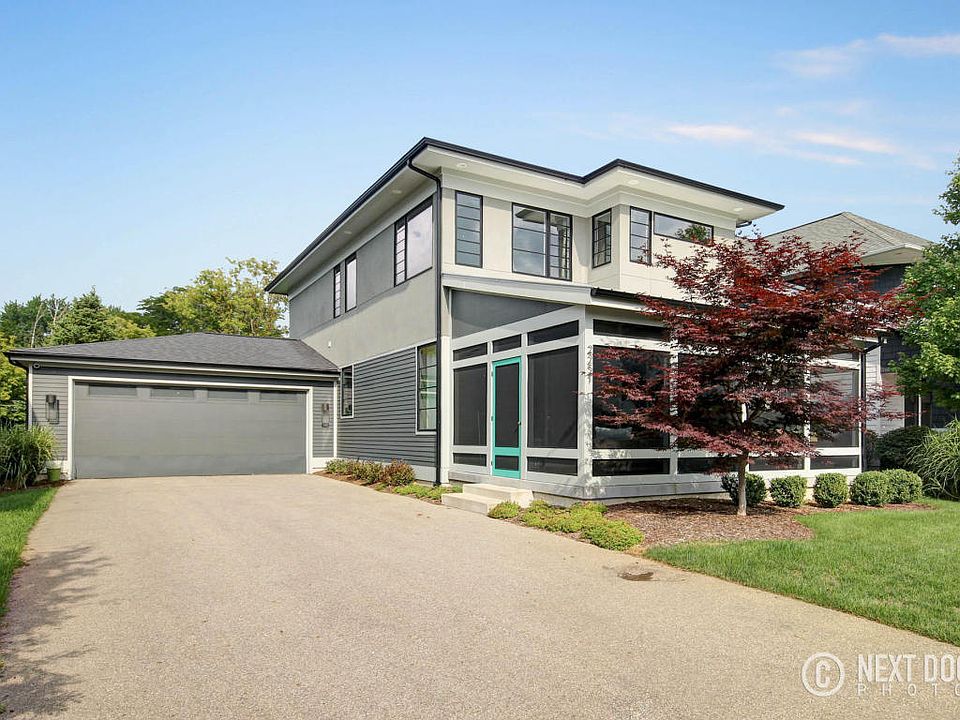 1st image of 2251 New Town Dr NE