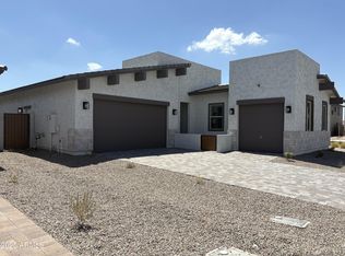 18069 W Larkspur Dr, Goodyear, AZ 85338