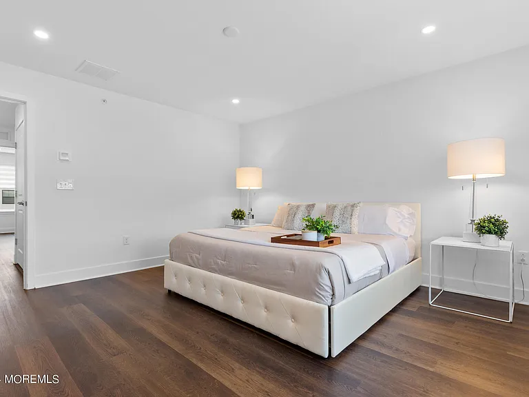15 Kelly Way — Photo 16