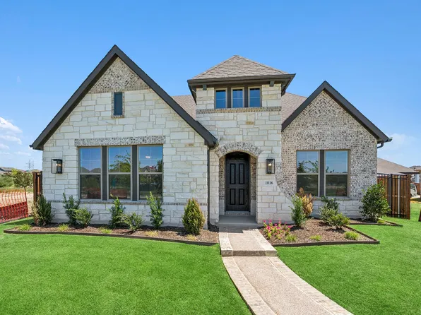 1016 Monarch Ave, Crowley, TX 76036