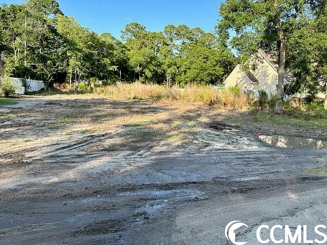 2nd image of 1570 Old Tram Rd.