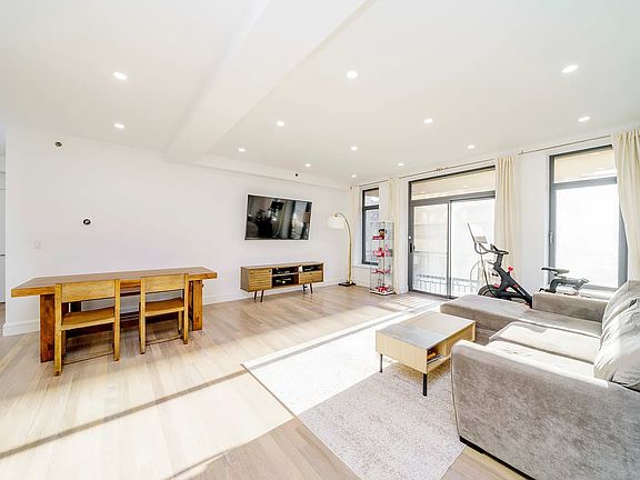 3rd image of 346 Coney Island Ave APT 206
