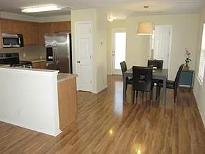 504 Rolling Oak Dr — Photo 7