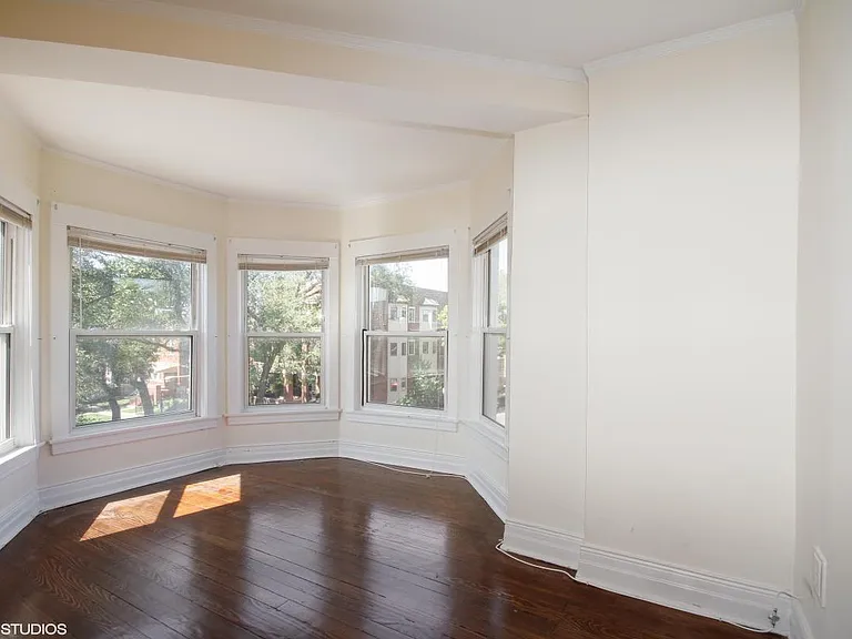 1149 W Cornelia Ave #3W — Photo 6
