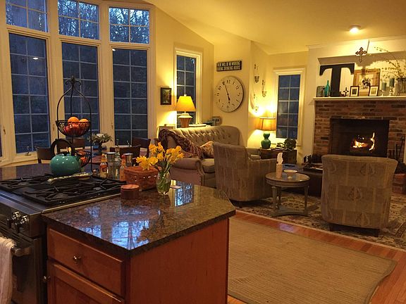 Great room/kitchen 