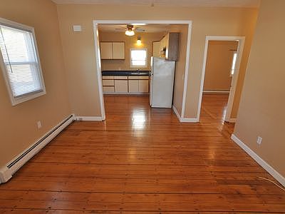3rd image of 140 Mayfield Ave #A