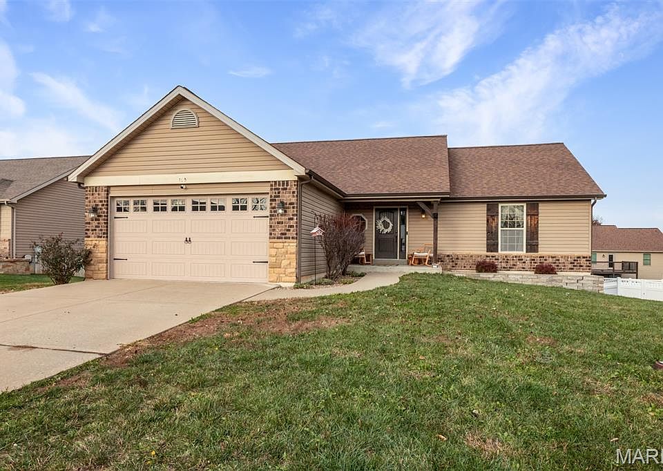 1st image of 155 Quail Creek Dr