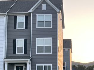 143 Broad St, Daleville, VA 24083