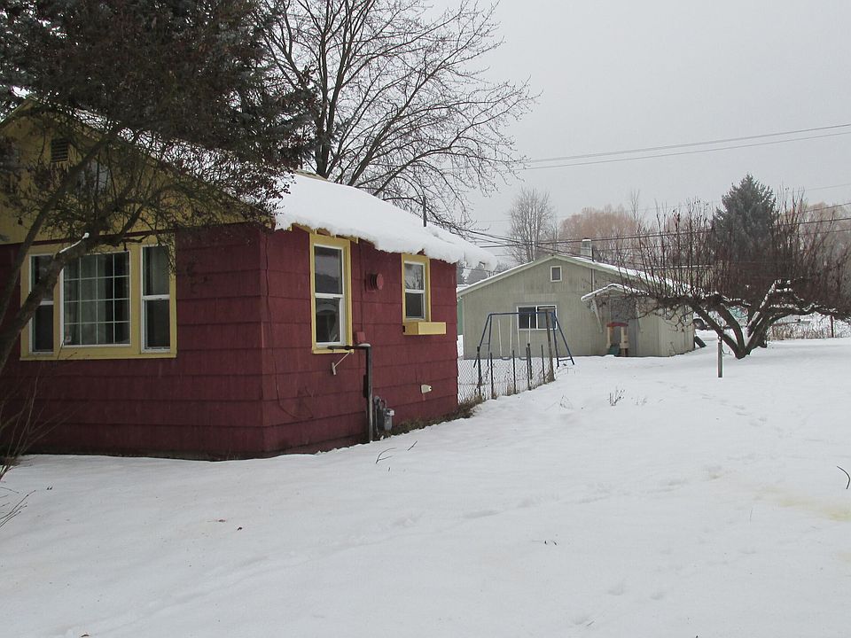 1st image of 108 1/2 W King Ave