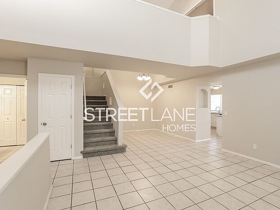 5th image of 2368 E Evans Dr