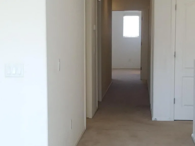 3720 E Kerry Ln — Photo 18