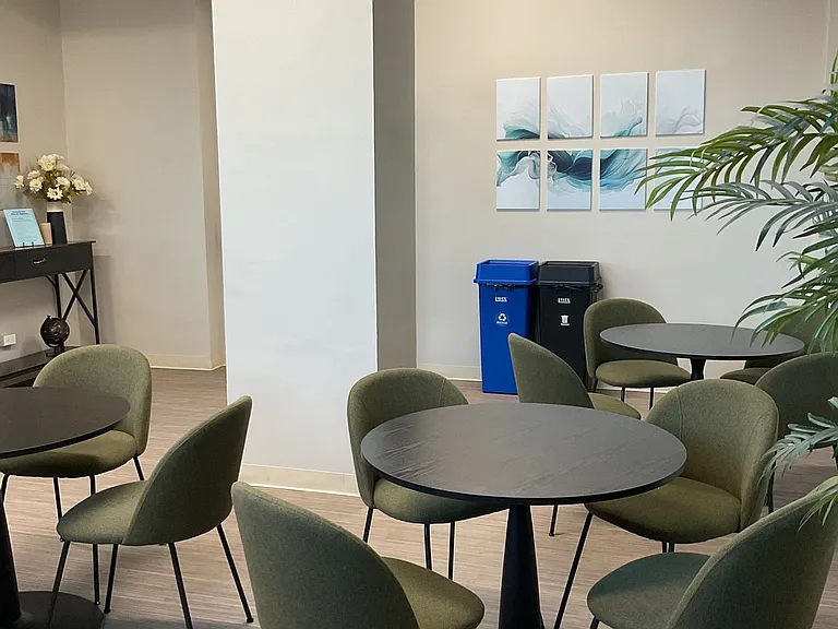 Cooper River Plaza Apartments — Photo 10