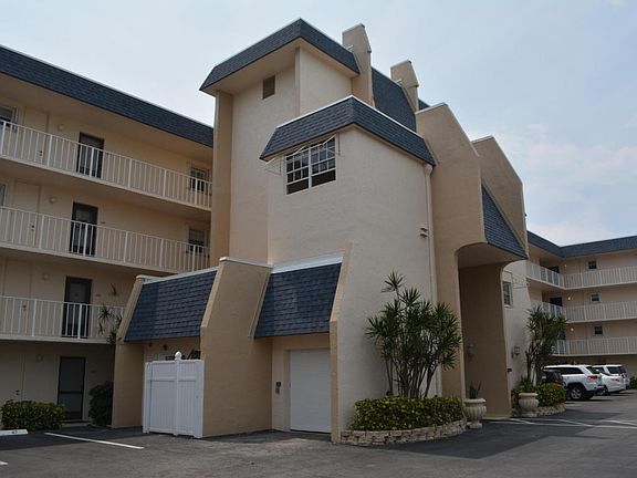 2nd image of 3575 S Ocean Blvd APT 407