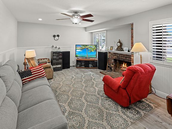 2nd image of 2686 N Sylvan Cir