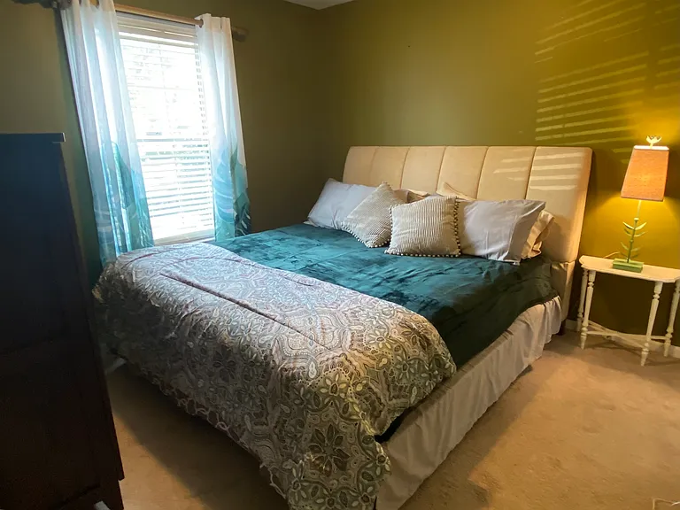 Regency Park Dr — Photo 5