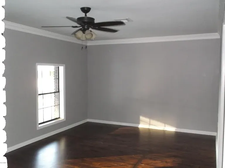 226 Monterey St — Photo 23