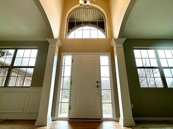 3rd image of 1399 WILDFLOWER