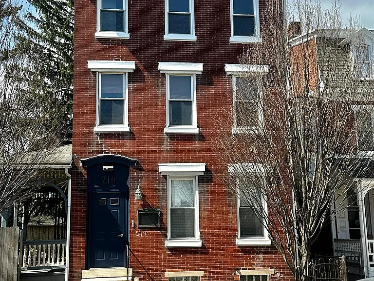 214 Gay St #2 — Photo 1