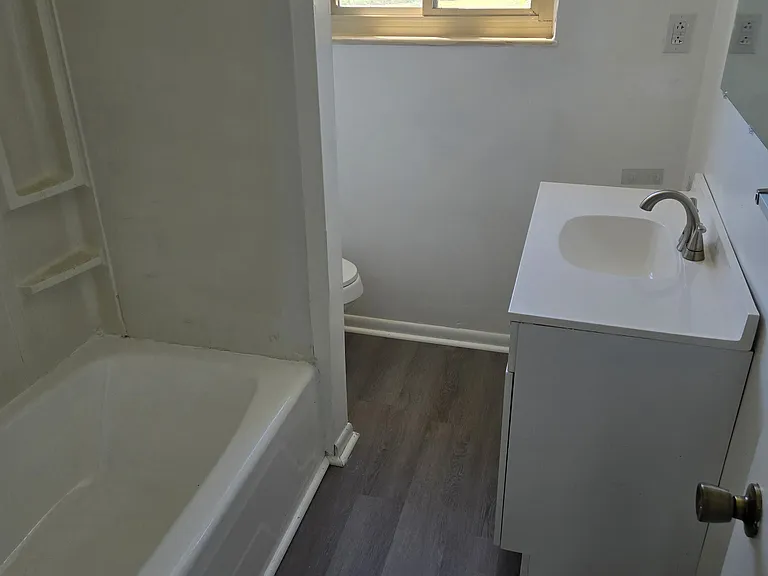 115 Garrett Ln #115 — Photo 15