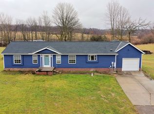 9300 Infirmary Rd, Mantua, OH 44255