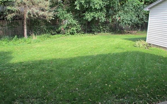 3rd image of 25640 Wild Rose Ln