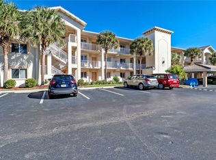 7839 Regal Heron Cir APT 103, Naples, FL 34104